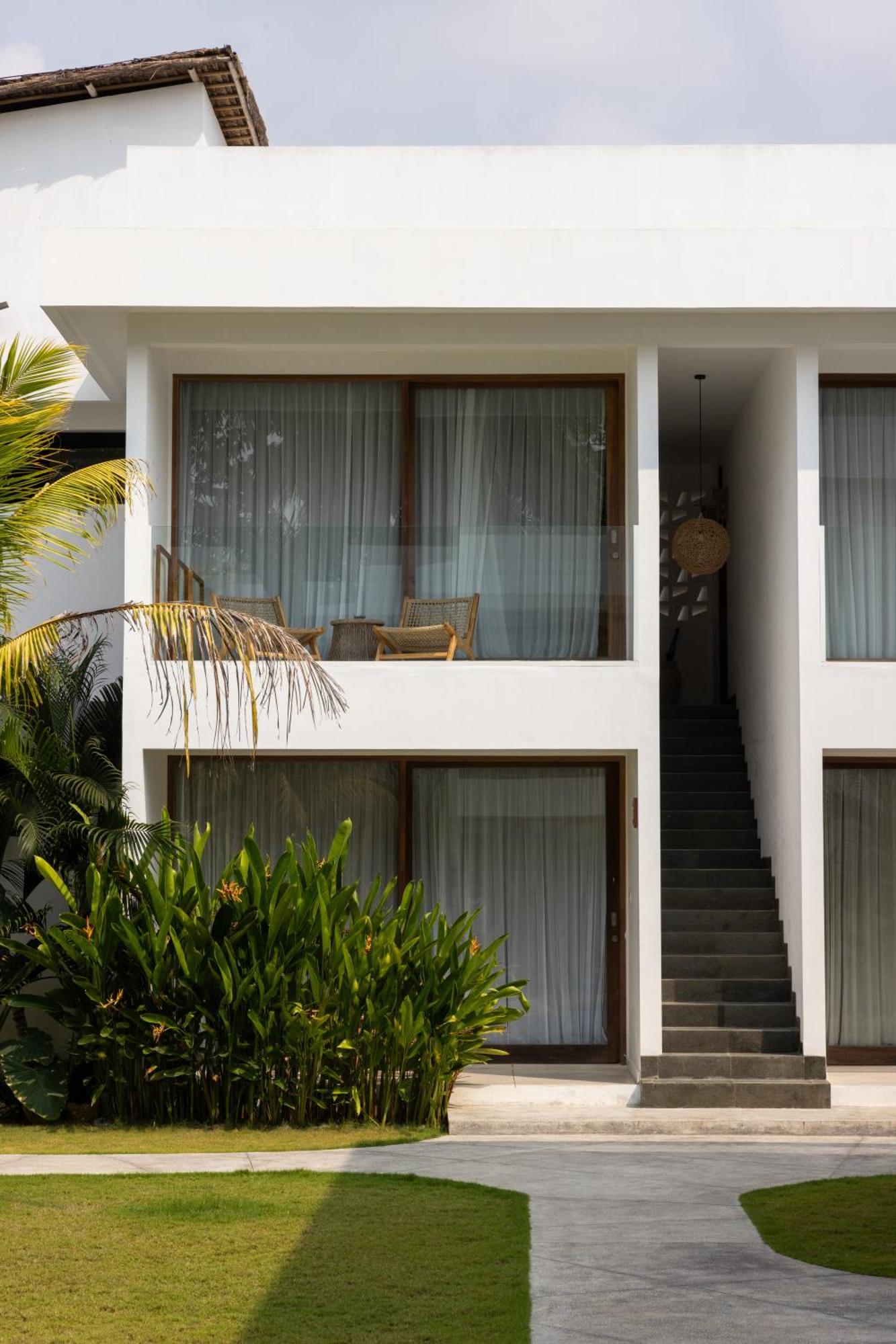 Sikara Lombok Hotel Kuta  Экстерьер фото